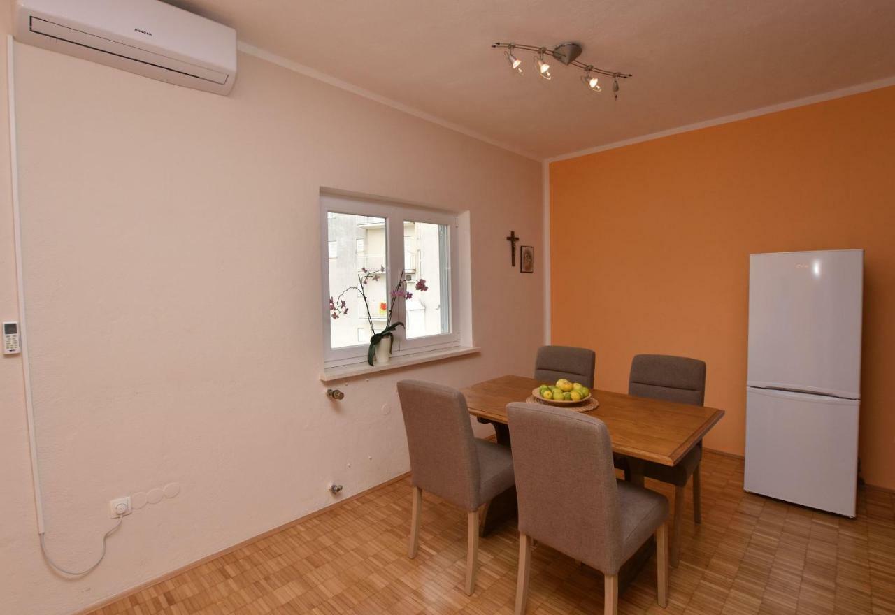 Apartments Jelka Primošten Kültér fotó